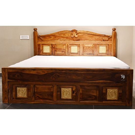 Buy solid wood Nawab king size bed at best price