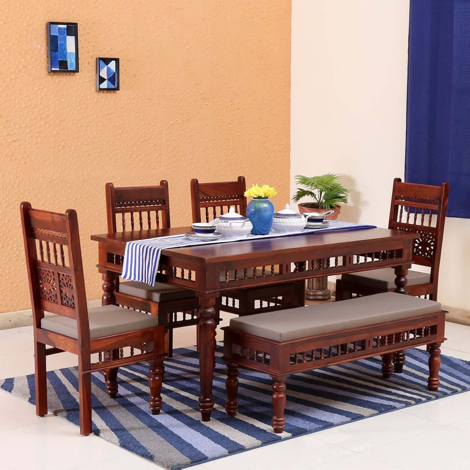 Vintage Girli dining set - A complete Dining table set in solid Sheesham wood,